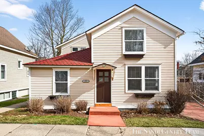 209 Clinton Avenue, Grand Haven, MI 49417 - Photo 45