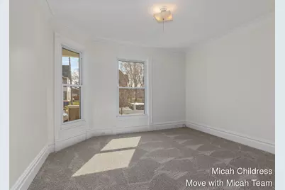 1045 Jackson Street NW, Grand Rapids, MI 49504 - Photo 11