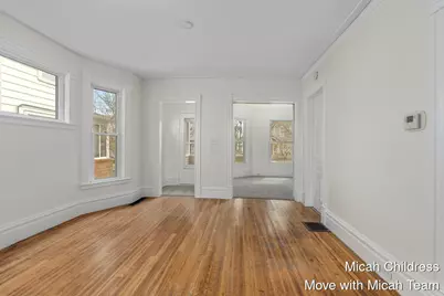1045 Jackson Street NW, Grand Rapids, MI 49504 - Photo 3