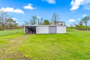 104 McClellan St, Hillsdale, MI 49242 - Photo 29