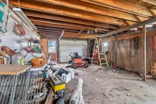 104 McClellan St, Hillsdale, MI 49242 - Photo 45
