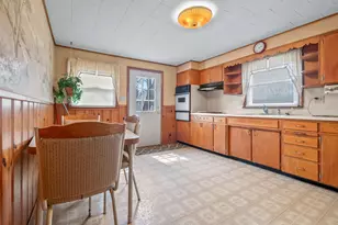 104 McClellan St, Hillsdale, MI 49242 - Photo 33