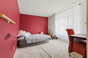 243 Ballantrae Ct, Kalamazoo, MI 49006 - Photo 17