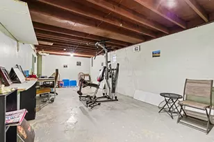 243 Ballantrae Ct, Kalamazoo, MI 49006 - Photo 19