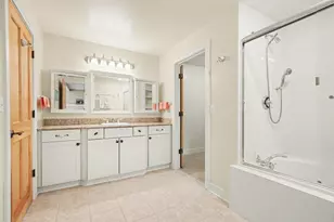 467 Timberlake Dr W, Holland, MI 49424 - Photo 19