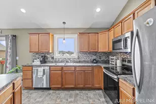 8700 142nd Ave, West Olive, MI 49460 - Photo 9