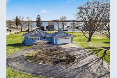 828 Reunion Avenue, Fremont, MI 49412 - Photo 1