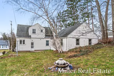 227 W Benson Street, Hastings, MI 49058 - Photo 31