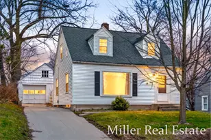 227 W Benson St, Hastings, MI 49058 - Photo 1