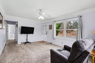 2424 Nichols Rd, Kalamazoo, MI 49004 - Photo 5