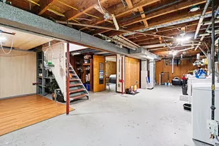 2424 Nichols Rd, Kalamazoo, MI 49004 - Photo 9