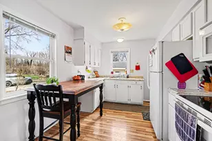 2424 Nichols Rd, Kalamazoo, MI 49004 - Photo 3