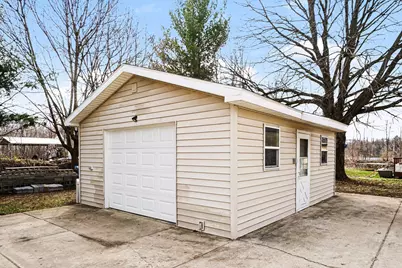 2424 Nichols Road, Kalamazoo, MI 49004 - Photo 15