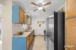 1011 Johnston St SE, Grand Rapids, MI 49507 - Photo 3