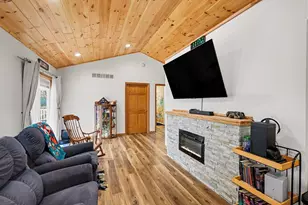 3534 Chickadee Dr, Greenville, MI 48838 - Photo 11