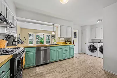 240 N Clubview Drive, Ypsilanti, MI 48197 - Photo 9