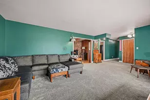 240 N Clubview Dr, Ypsilanti, MI 48197 - Photo 3