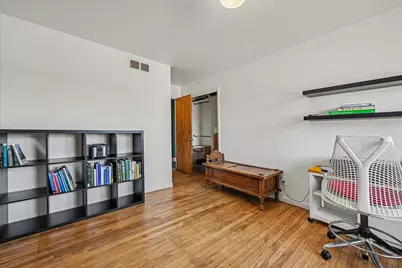 240 N Clubview Drive, Ypsilanti, MI 48197 - Photo 21