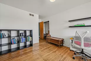 240 N Clubview Dr, Ypsilanti, MI 48197 - Photo 21