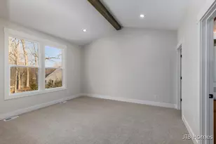 6607 Timber Crst Dr NE, Rockford, MI 49341 - Photo 13