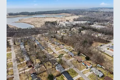 2289 Castle Avenue, Norton Shores, MI 49441 - Photo 23