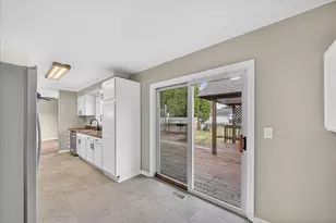 4546 E Berry Rd, Pleasant Lake, MI 49272 - Photo 13