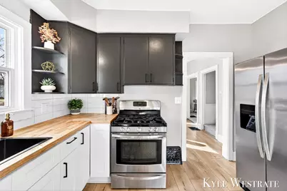 225 W Marshall Street, Hastings, MI 49058 - Photo 13