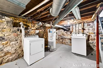 225 W Marshall Street, Hastings, MI 49058 - Photo 23