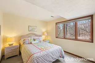 1275 Suncrest Dr NE, Grand Rapids, MI 49525 - Photo 19