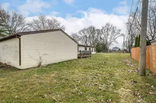 3562 Meadowcrest Dr, Monroe, MI 48162 - Photo 25