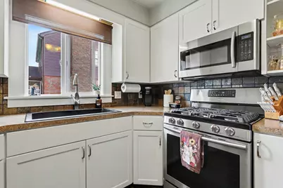 8270 Birchwood Avenue, Jenison, MI 49428 - Photo 9