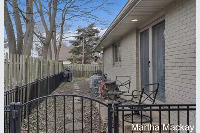 2020 Argentina Drive SE, Grand Rapids, MI 49506 - Photo 47