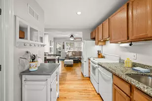 15577 Victor Rd, Union Pier, MI 49129 - Photo 11