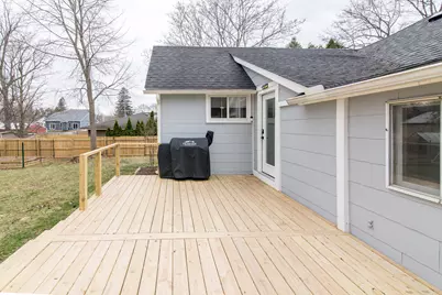 553 W Middle Street, Chelsea, MI 48118 - Photo 25