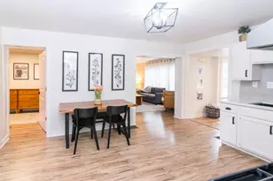 553 W Middle St, Chelsea, MI 48118 - Photo 11