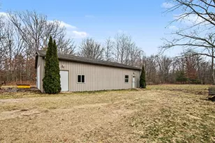 17 W Wilke Rd, Rothbury, MI 49452 - Photo 23