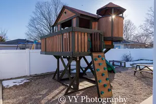 1654 34th St SW, Wyoming, MI 49519 - Photo 11