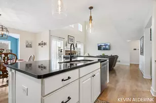 13783 Harrington Lndg, Holland, MI 49424 - Photo 19