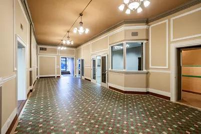 100 W Washington Avenue, Jackson, MI 49201 - Photo 13