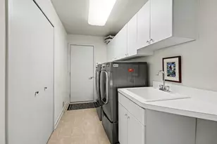 5583 Great Hawk Cir, Ann Arbor, MI 48105 - Photo 23