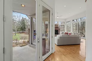 5583 Great Hawk Cir, Ann Arbor, MI 48105 - Photo 3