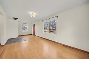 808 E Cross St, Ypsilanti, MI 48198 - Photo 5