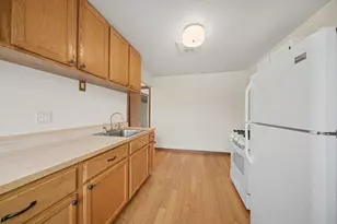 808 E Cross St, Ypsilanti, MI 48198 - Photo 9