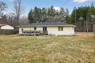 10484 S Graham Rd, Saint Charles, MI 48655 - Photo 3