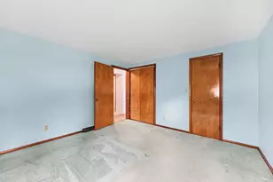 1728 Vinecroft St NW, Grand Rapids, MI 49544 - Photo 17