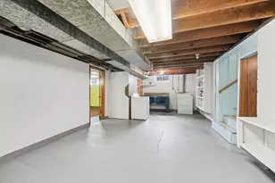 1728 Vinecroft St NW, Grand Rapids, MI 49544 - Photo 23