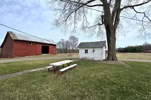12409 Bellevue Rd, Battle Creek, MI 49014 - Photo 19