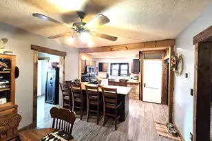 12409 Bellevue Rd, Battle Creek, MI 49014 - Photo 9