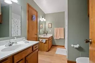 2241 Southgate Dr SE, Grand Rapids, MI 49508 - Photo 17