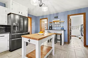 7884 Red Arrow Hwy, Watervliet, MI 49098 - Photo 11